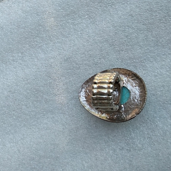 Nwot Faux Adjustable Ring - Picture 3 of 6